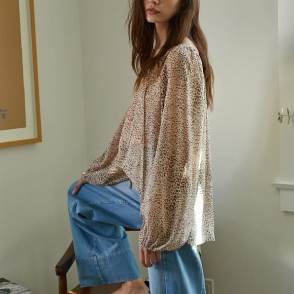 Blush Valerie Blouse (By Together) - Picture 2 of 9